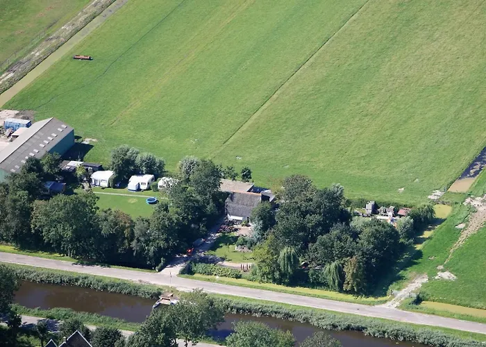 De Ooievaar Op 木屋 Oudesluis (North Holland)